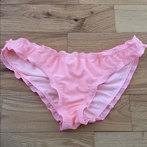 Salmon scrunch bikini bottoms!